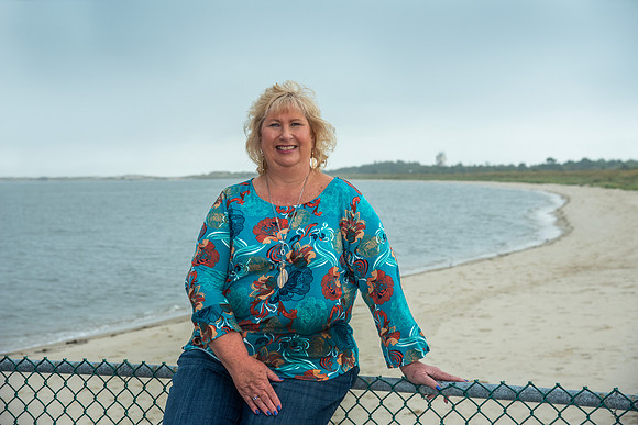 DenyHoweth.com
