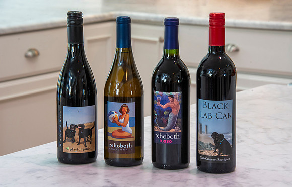 DH7_9651 Tom Cottage wine label art