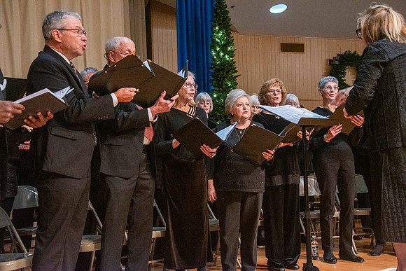 DH7_8471 Chorale