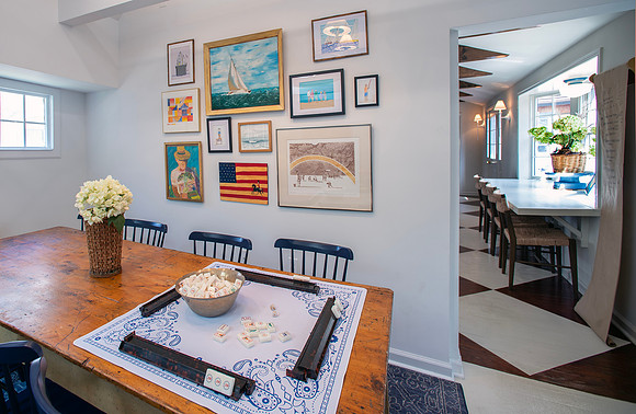 DH7_9138 DIningintokitchen