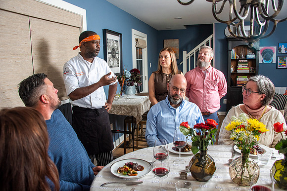DH7_0319 dinner