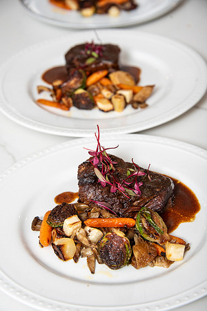DH7_0300 dinner