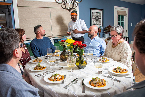 DH7_0153 dinner