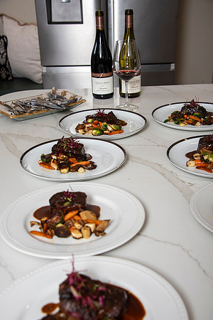 DH7_0302 dinner