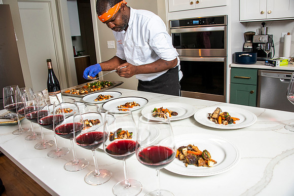 DH7_0247 dinner