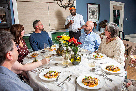 DH7_0151 dinner