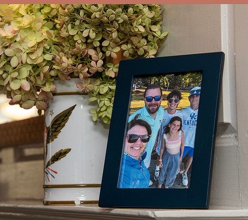 DH7_9179 familyportrait option