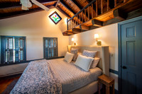 DH7_9208 master bedroom