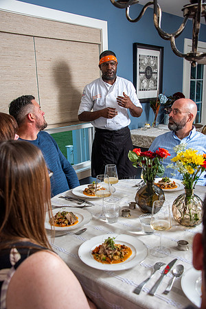 DH7_0157 dinner