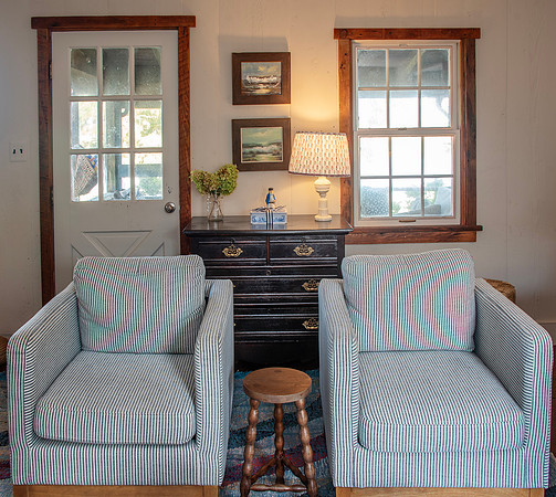 DH7_9168 frontdoorchair detail