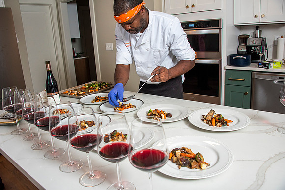 DH7_0248 dinner