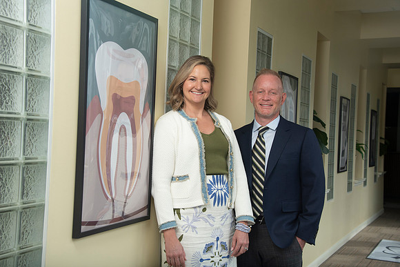 DH7_5364 dentist