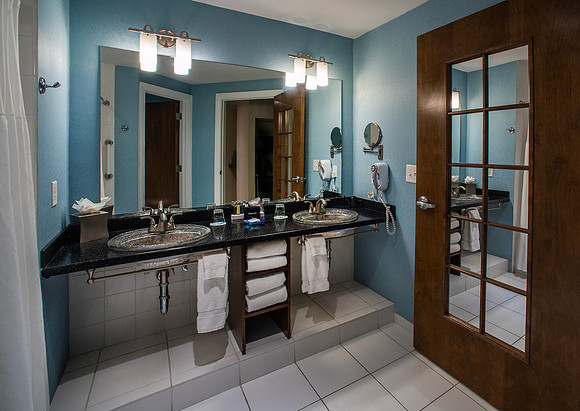 Bathroom_0860 sm
